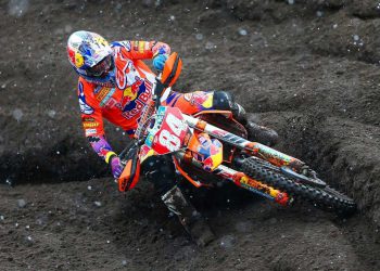Imponente Jeffrey Herlings en Valkenswaard