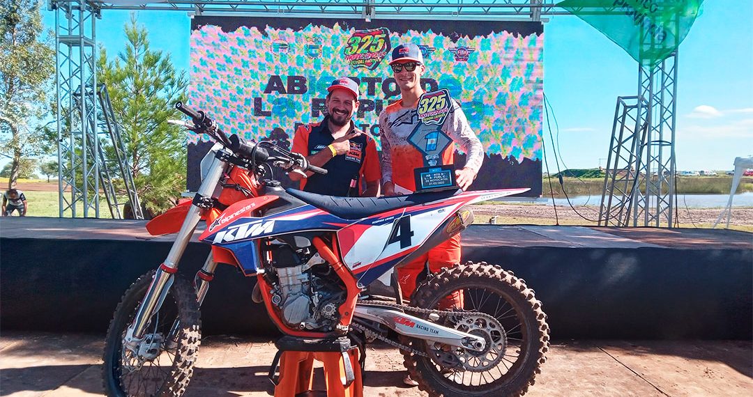 Podio Abierto de la Republica